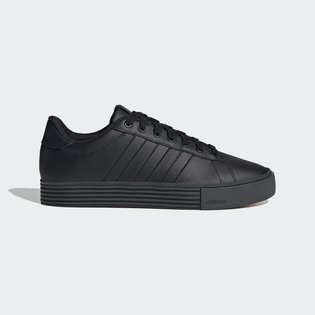 Tênis Adidas Daily 4.0